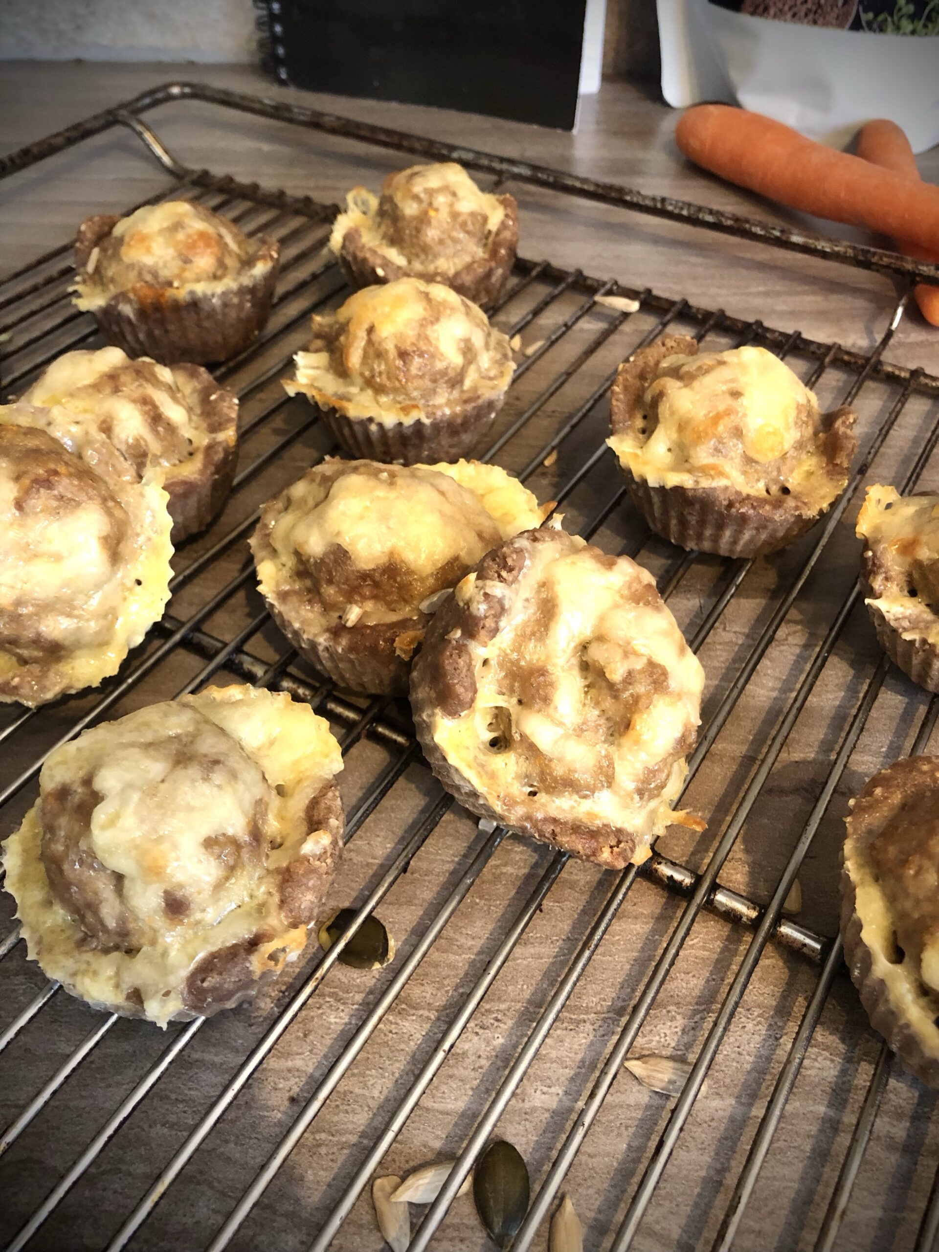 low carb mini Hackfleisch Quiche ohne Zucker ohne Mehl