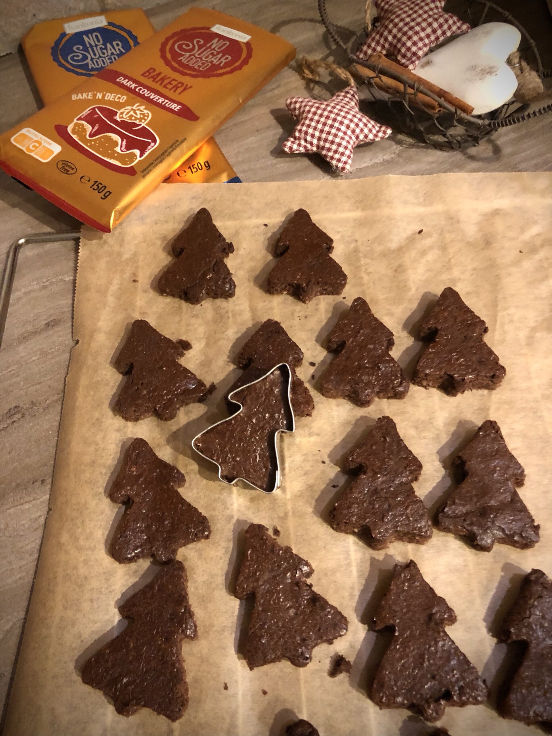 Low Carb Schoko Tannen Brownies ohne Zucker ohne Mehl